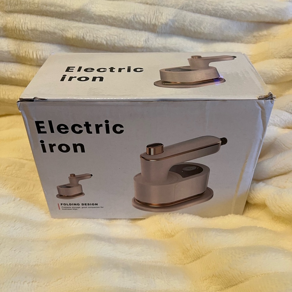 Electric Iron Portable New in Box - Picture 2 of 6